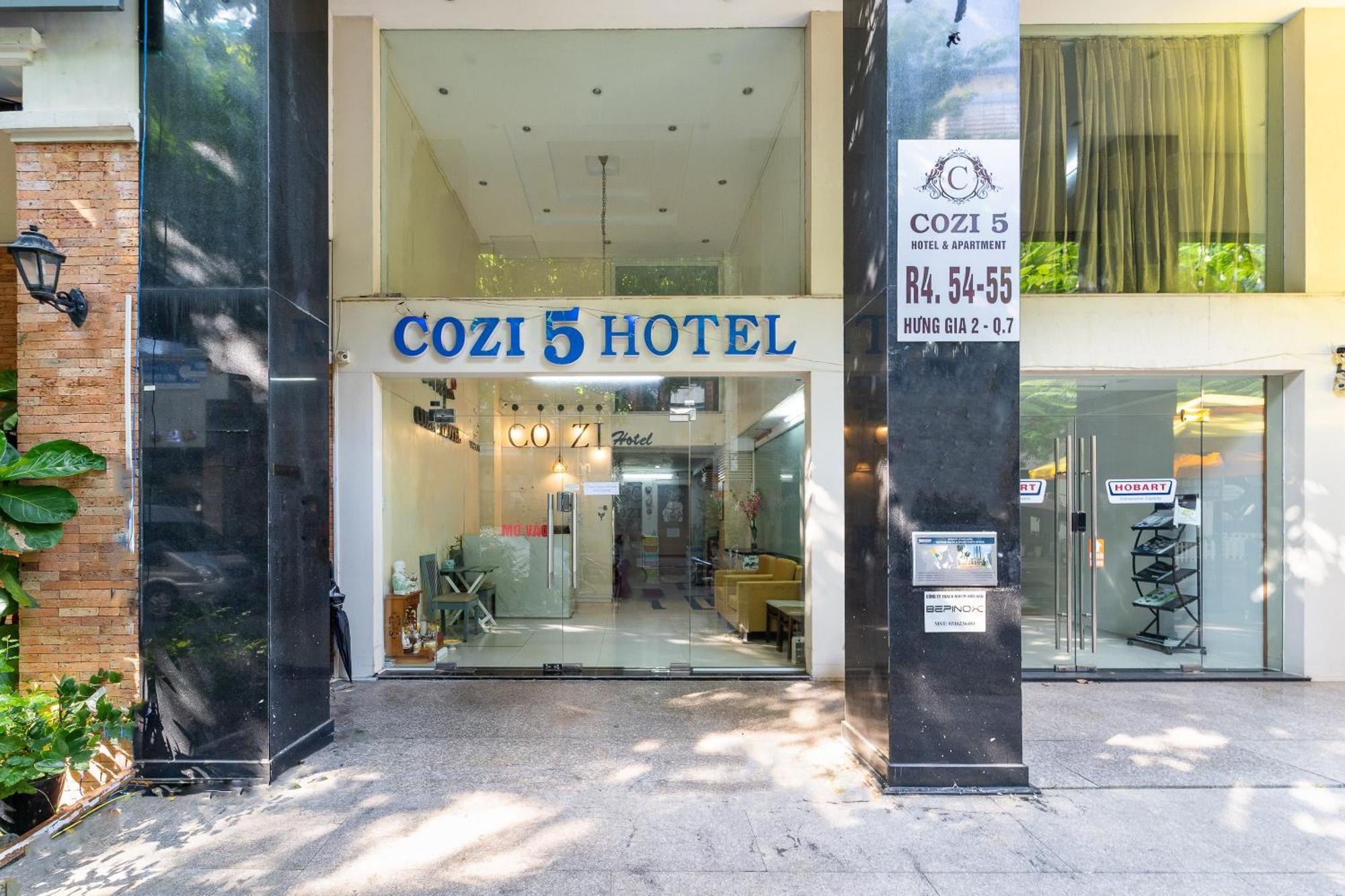 Cozi 5 Serviced * Ho Chi Minh City